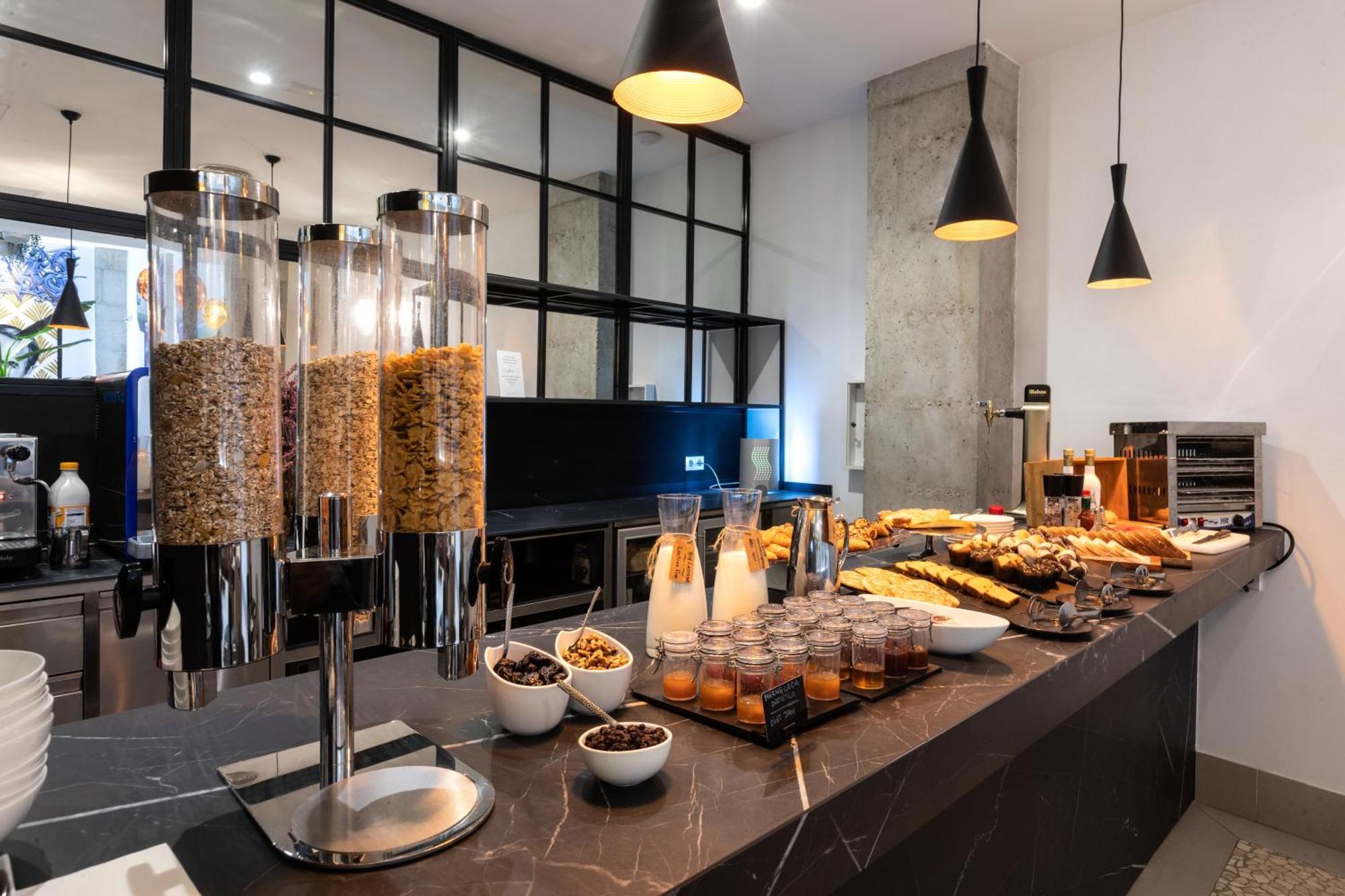 Dormirdcine Hotel Alicante